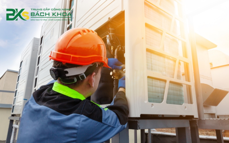 Tại sao nên học Chứng chỉ Vận hành máy nén khí?