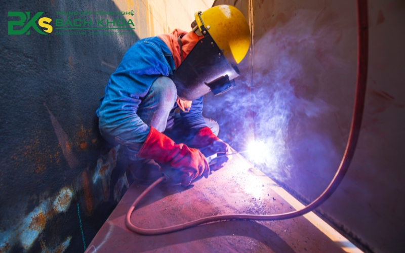 Các khóa học nghề thợ Hàn ở TPHCM đang tuyển sinh