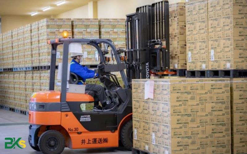 Học Chứng chỉ Xe nâng xong làm được ở đâu?