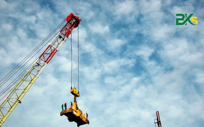 Để Lái xe cẩu phải có bằng gì?