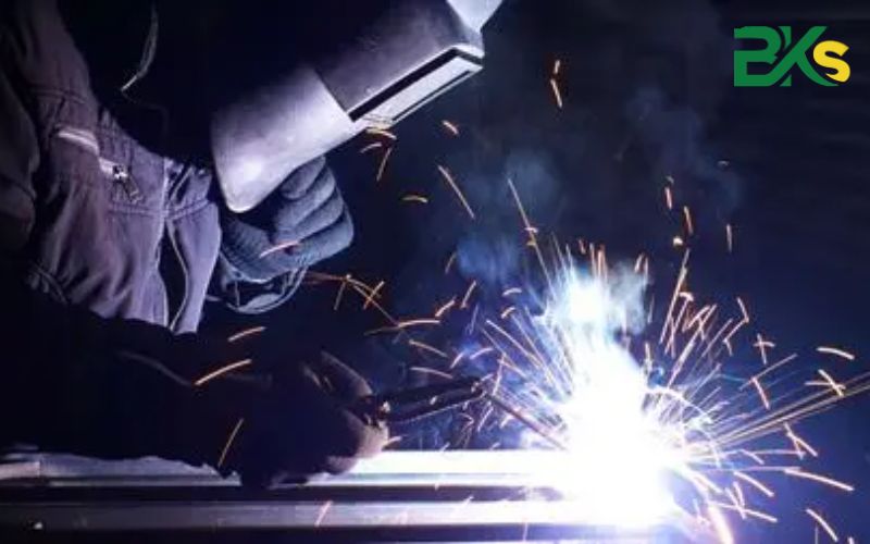 Học Chứng chỉ nghề Hàn