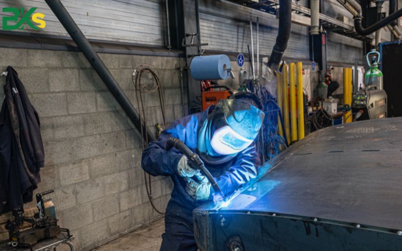 Lý do nên học Chứng chỉ nghề Hàn?