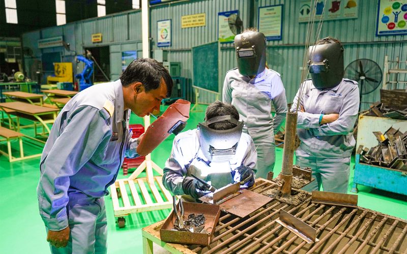 Địa chỉ học Hàn cơ khí cấp chứng chỉ toàn quốc uy tín tại tphcm