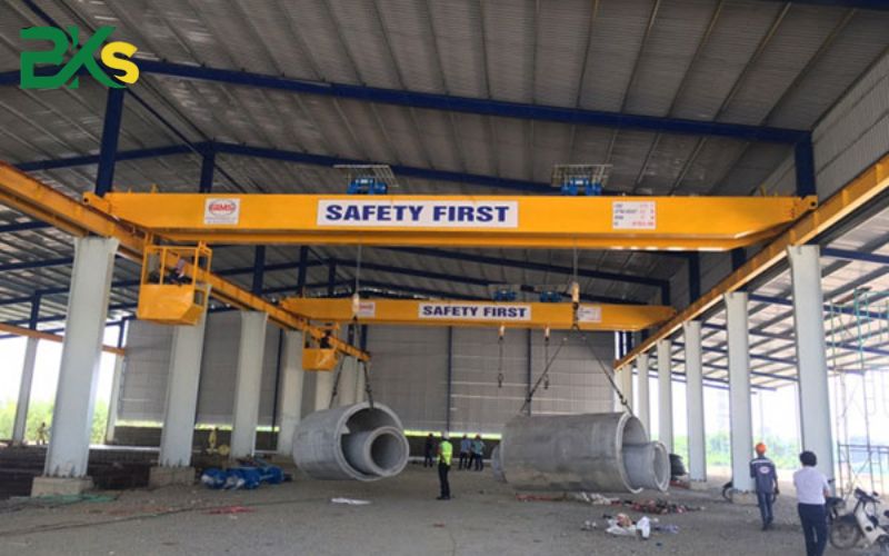 Sao giờ nhiều người đi học lái cẩu cấp tốc vậy?