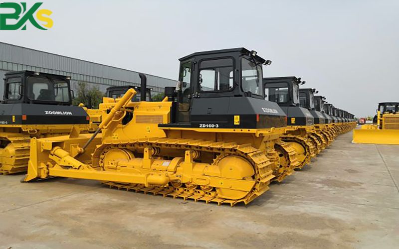 Khóa học vận hành máy ủi có được cấp chứng chỉ không?