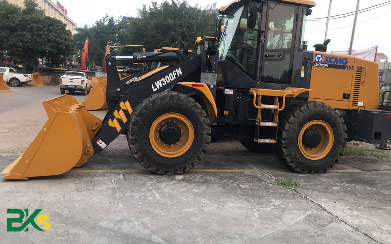 Dạy Lái xe xúc