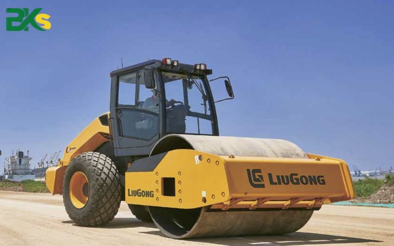 Học Chứng chỉ Xe lu xong có dễ xin việc không?