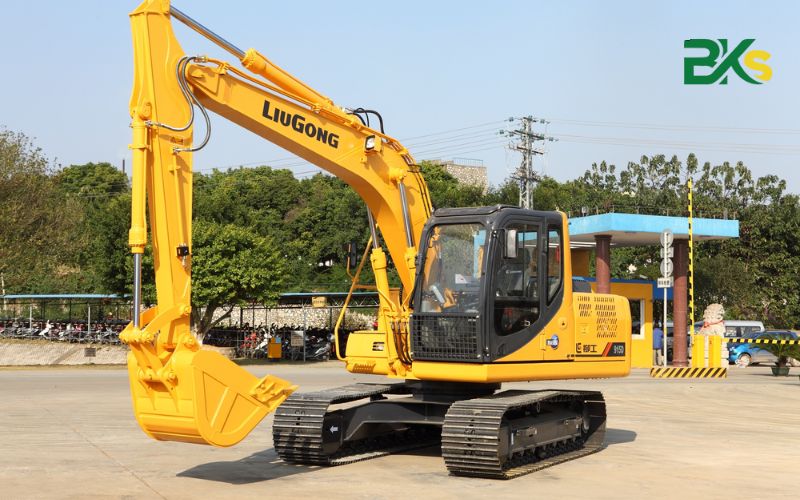 Nghề Lái máy xúc có dễ xin việc không?