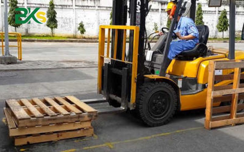 Trong thời gian đào tạo Lái xe nâng sẽ được học những gì?