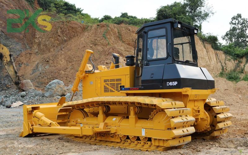 Ai nên đăng ký học lái xe ủi?