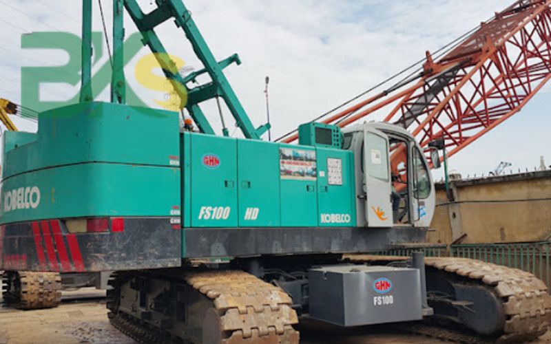 Nội dung đào tạo nghề Lái cẩu bánh xích gồm những gì?