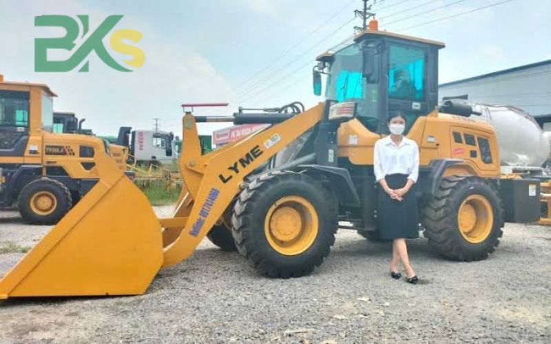 Ai phù hợp tham gia lớp chứng chỉ nghề Vận hành xe Múc?