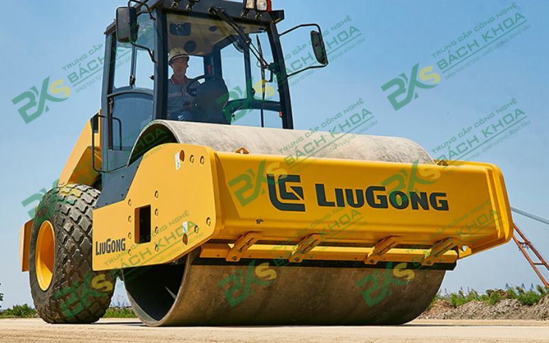 Học lái máy lu xong có được cấp chứng chỉ ngay không?