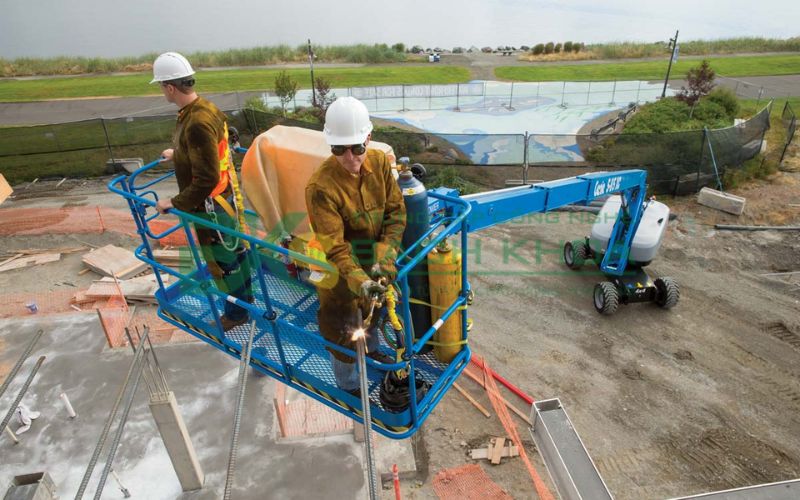 Thời gian học Chứng chỉ Lái xe nâng người bao lâu?