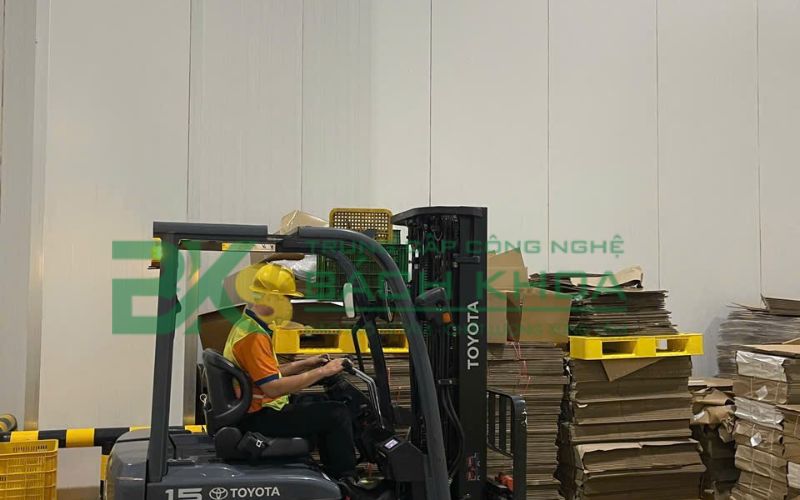 5 bước kiểm tra xe nâng trước khi vận hành
