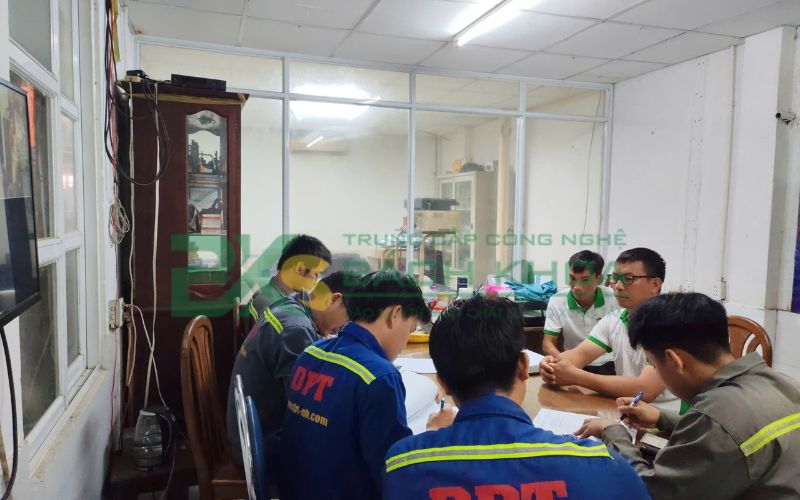 Học phí học lái chứng chỉ xe nâng Quận 7