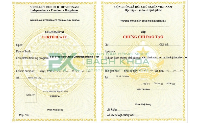 Khóa học vận hành Cẩu Tự Hành bánh lốp tại trường Trung cấp Công nghệ Bách Khoa (BKS)