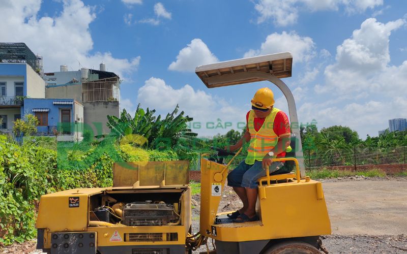 Nghề lái xe lu lương
